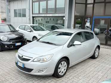 Opel Astra 1.6 115CV 5 porte Cosmo