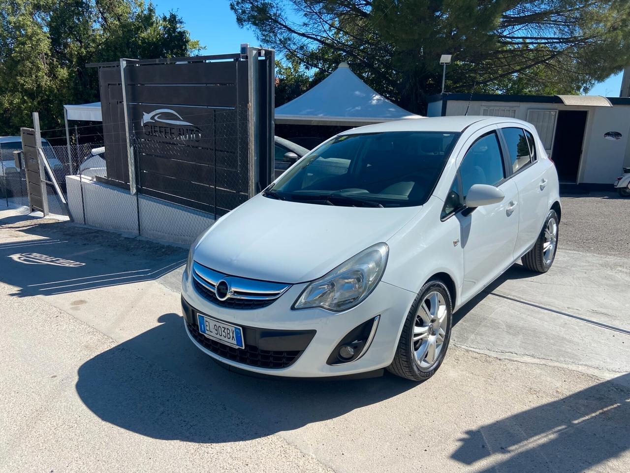 Opel Corsa 1.2 85CV 5 porte GPL-TECH Club