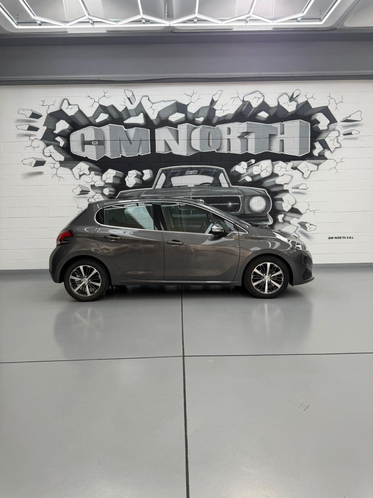 Peugeot 208 BlueHDi 75 5 porte Allure