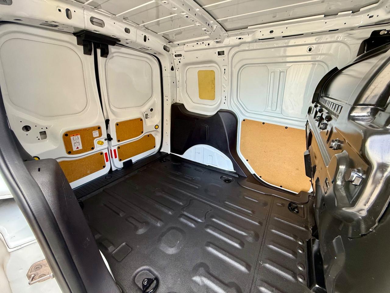 Ford Transit Connect 1.5 TDCi Ok NEOPATENTATI