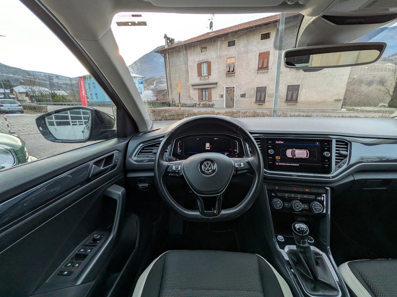 VW T-ROC 1.6 TDI 116CV STYLE