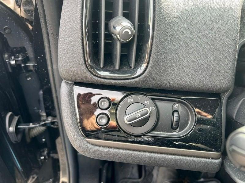 MINI Countryman Cooper ALL4 Untamed Edition