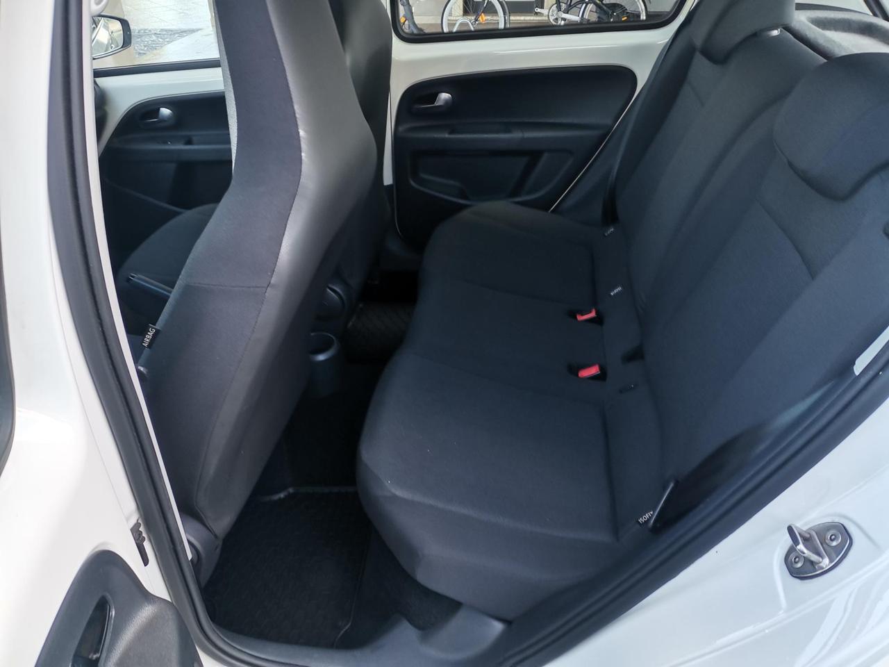 Volkswagen up! 5 Porte up! 5p 1.0 Move up! 60cv E6