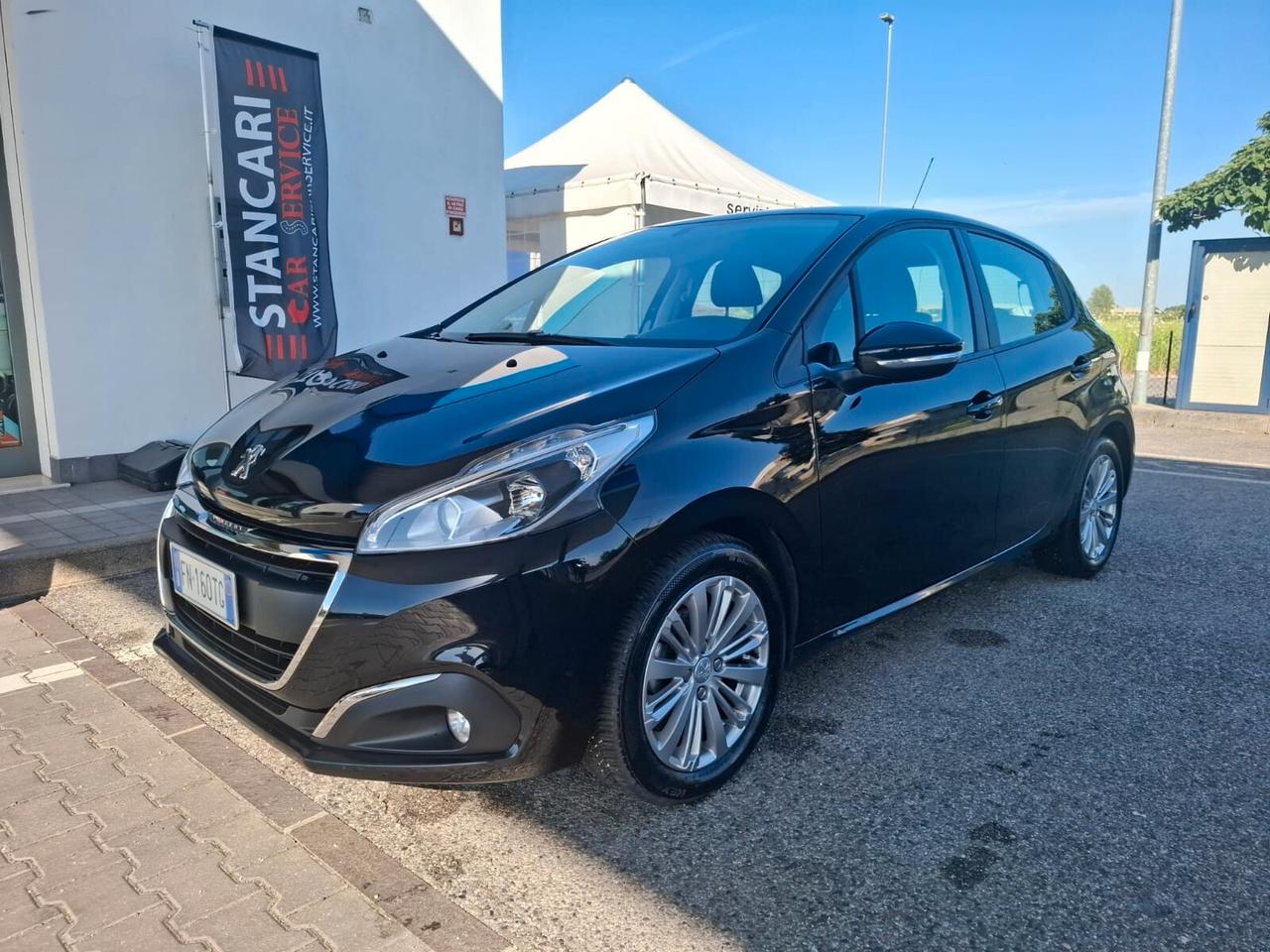 Peugeot 208 PureTech 82 5p. GPL Active