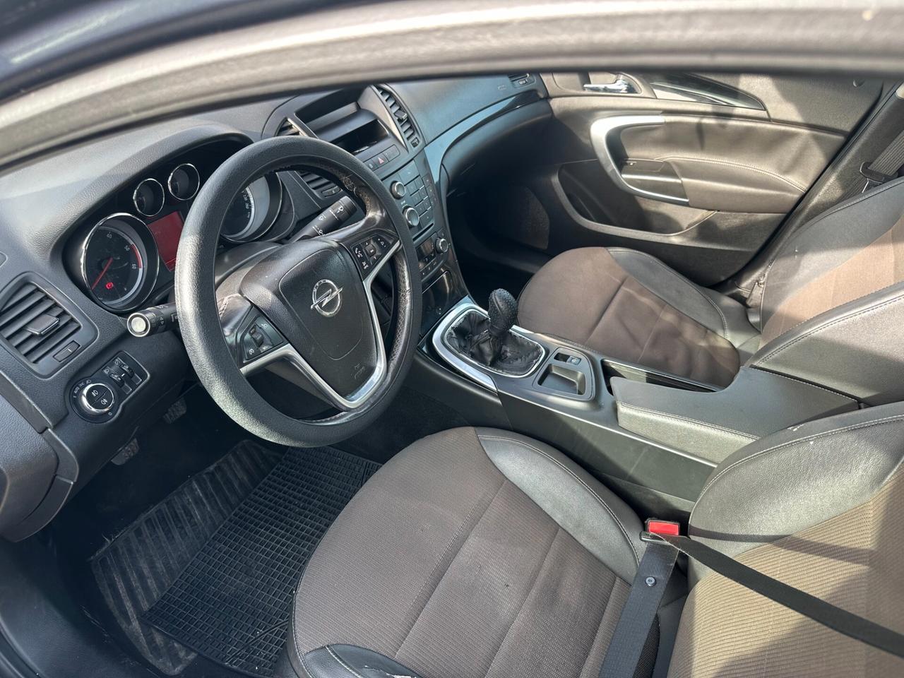 Opel Insignia 2.0 CDTI 160CV 4 porte