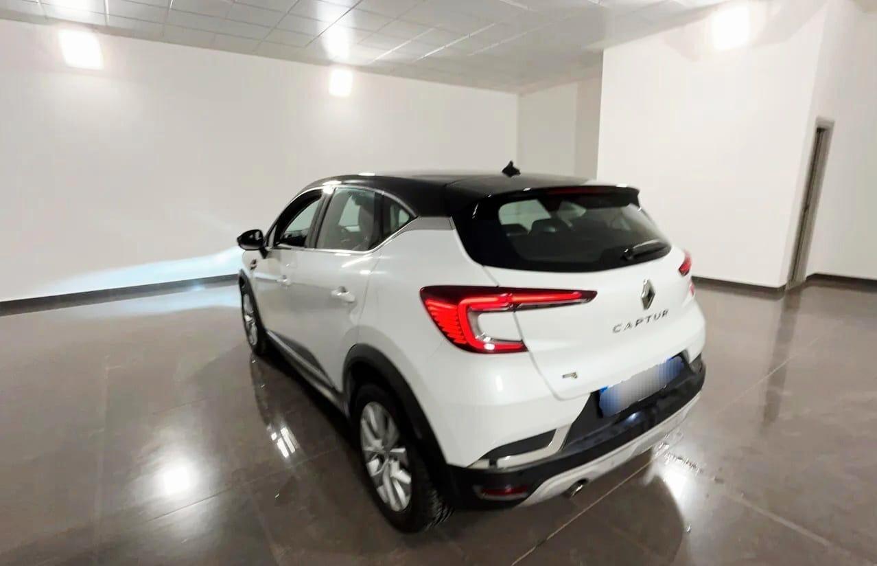 Renault Captur TCe 100 CV GPL Intens