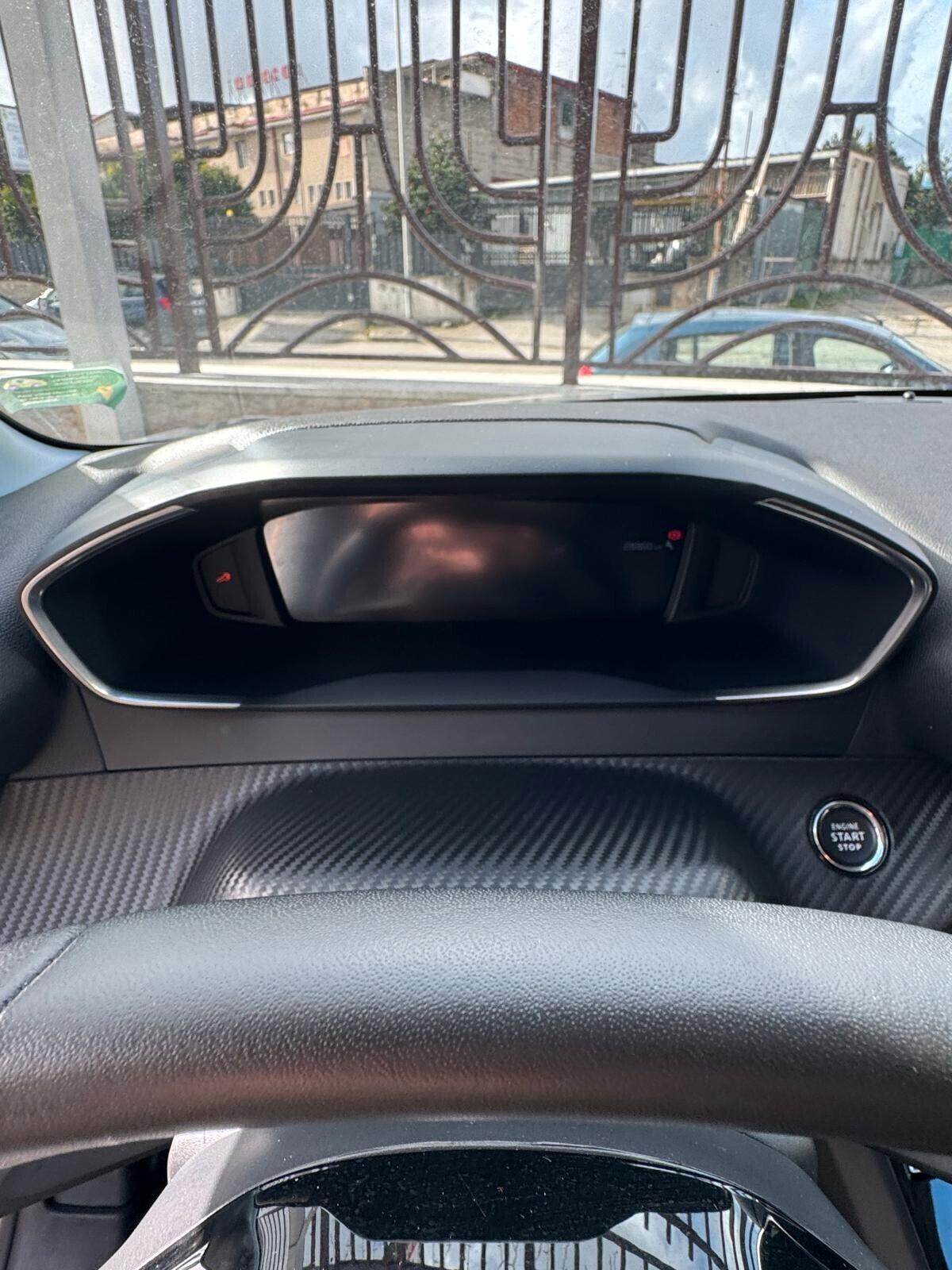 Peugeot 208 PureTech 100 Stop&Start 5 porte Allure