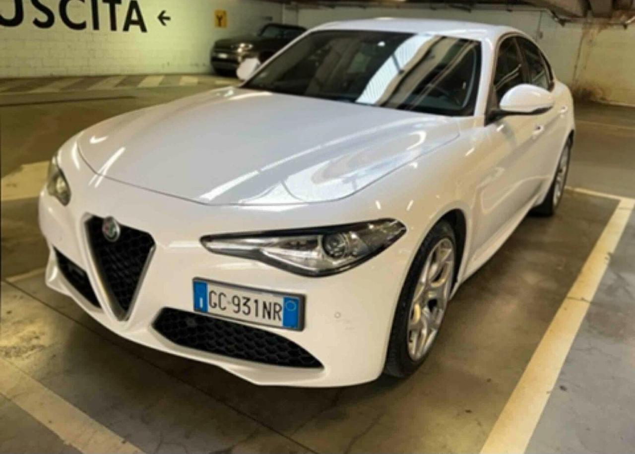 Alfa Romeo Giulia 2.2 Turbodiesel 160 CV AT8 Executive