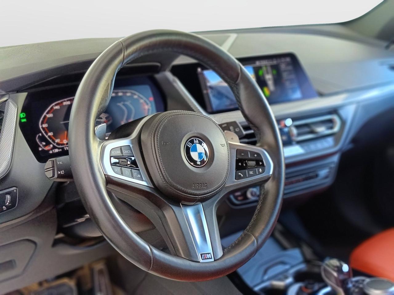 BMW Serie 1 F40 - M 135i xdrive auto