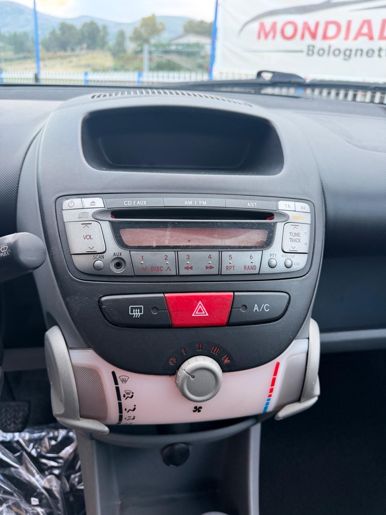 Peugeot 107 1.0 68CV