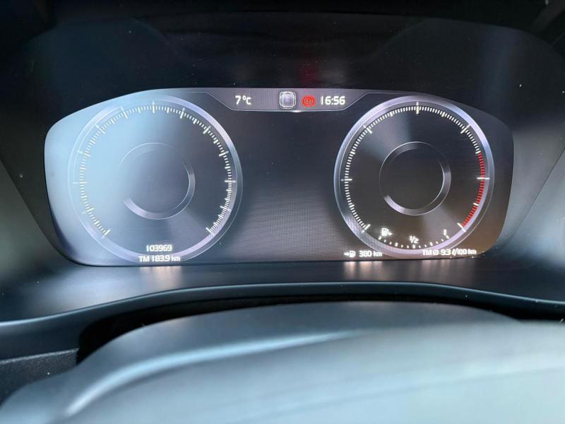 Volvo XC40 2.0 d3 150 CV R-design 4X4