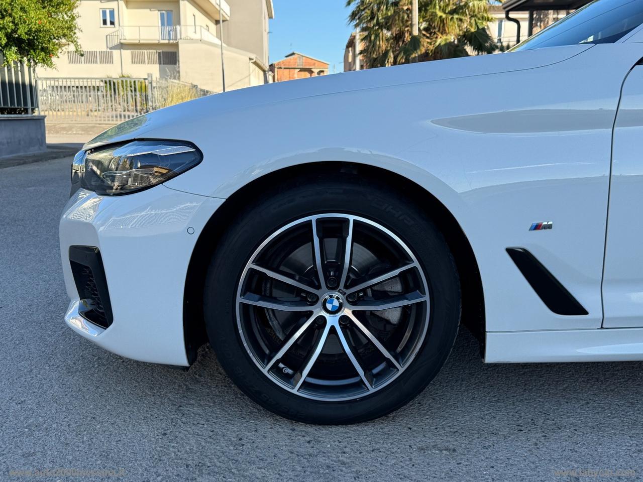 BMW 520d 48V xDrive Touring Msport