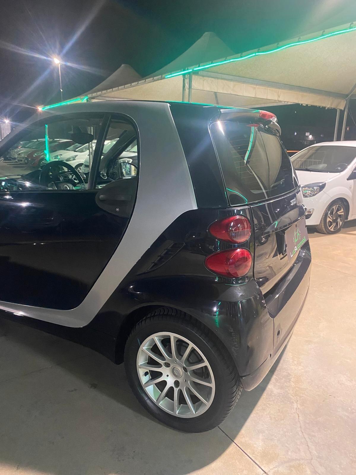 Smart ForTwo 800 40 kW coupé passion cdi