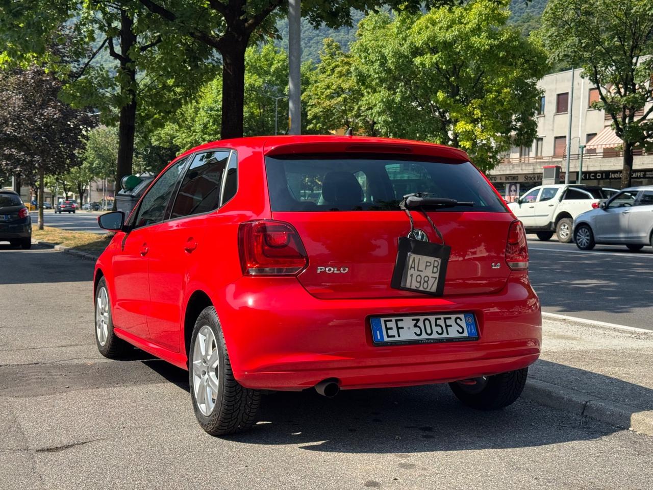 Volkswagen Polo 1.4 5 porte TAGLIANDATA - OK NEOPATENTATI