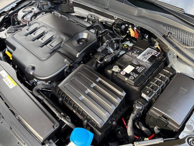 VOLKSWAGEN Golf Variant 1.6 TDI 115 CV Trendline BMT