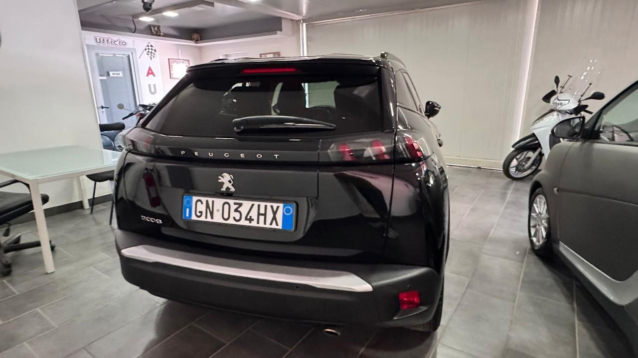 Peugeot 2008 BlueHDi 130 S&S EAT8 Allure