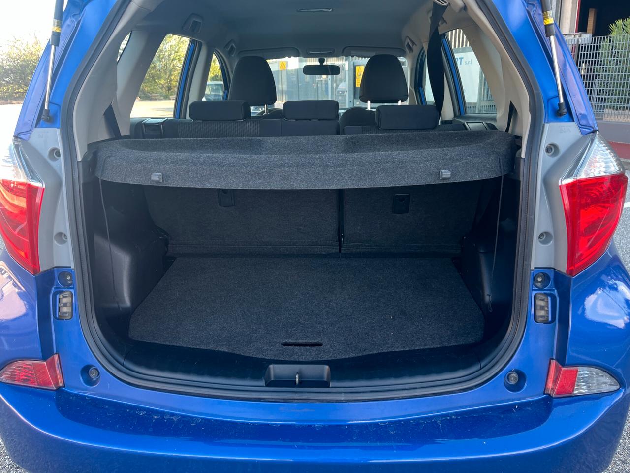 Toyota Verso-S 1.3 MT Style UNICO PROPRIETARIO ADATTA AI NEOPATENTATI