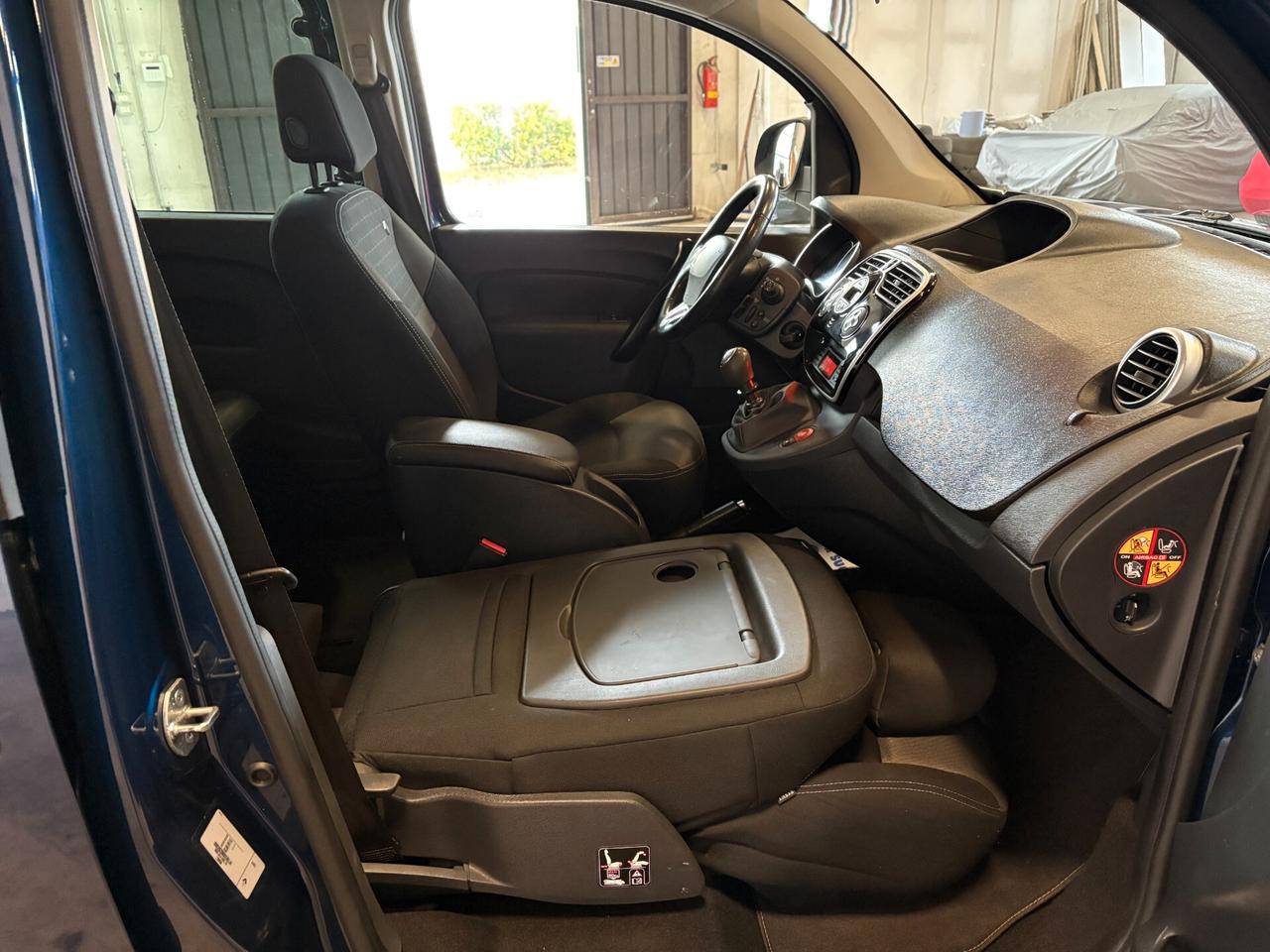 Renault Kangoo 1.5 blue dci 95Cv AUTOVETTURA SOLO 42.000KM