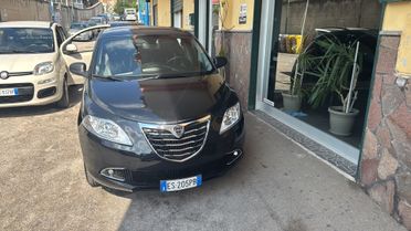 Lancia Ypsilon 1.2 69 CV 5 porte S&S Gold