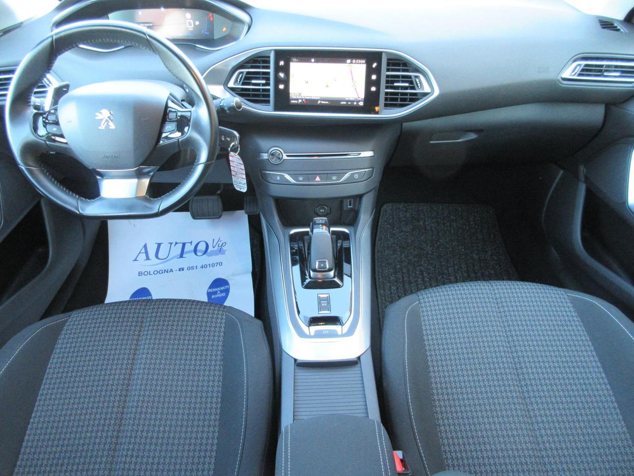 Peugeot 308 Station Wagon 308 SW 1.5 bluehdi Active Business s&s 130cv eat8