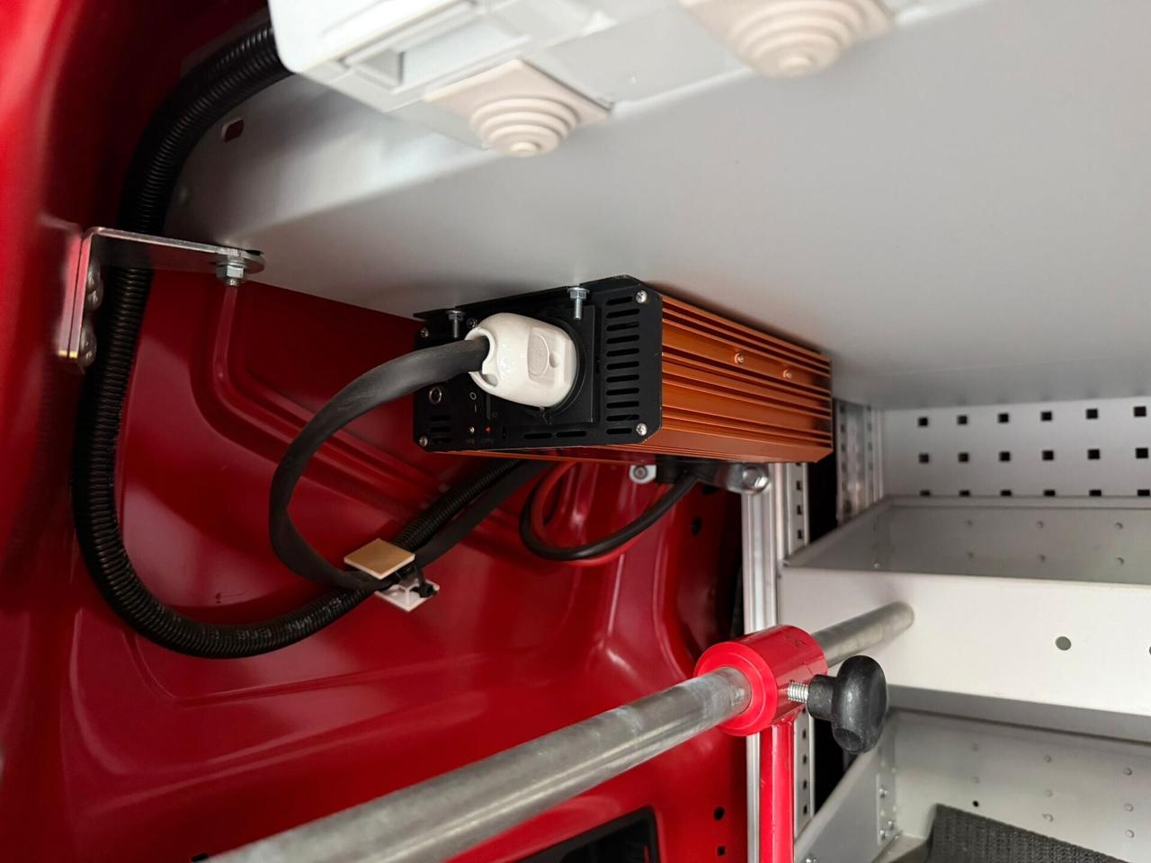 Fiat Fiorino 1.3 MJT 95CV Cargo Adventure OFFICINA MOBILE, IVA ESPOSTA!!