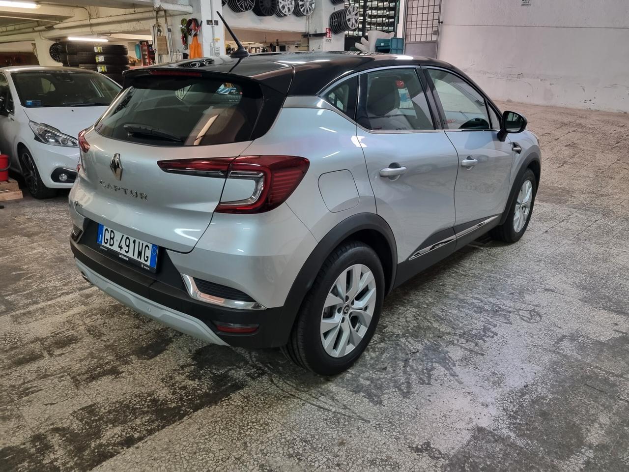 Renault Captur TCe 12V 100 CV GPL Intens