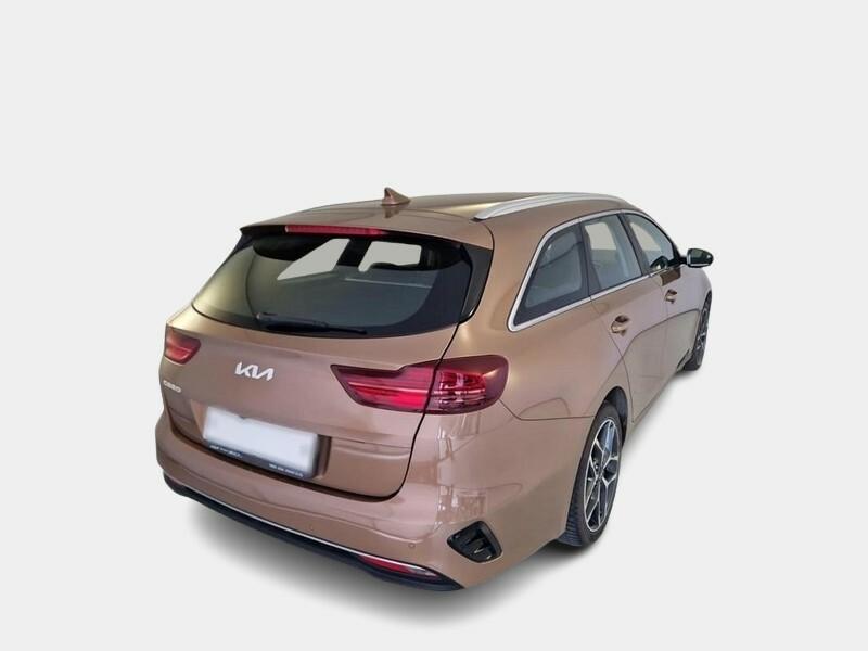 KIA CEED SPORTSWAGON 1.6 CRDI 136 CV MHEV DCT BUSINESS CLASS STATION WAGON