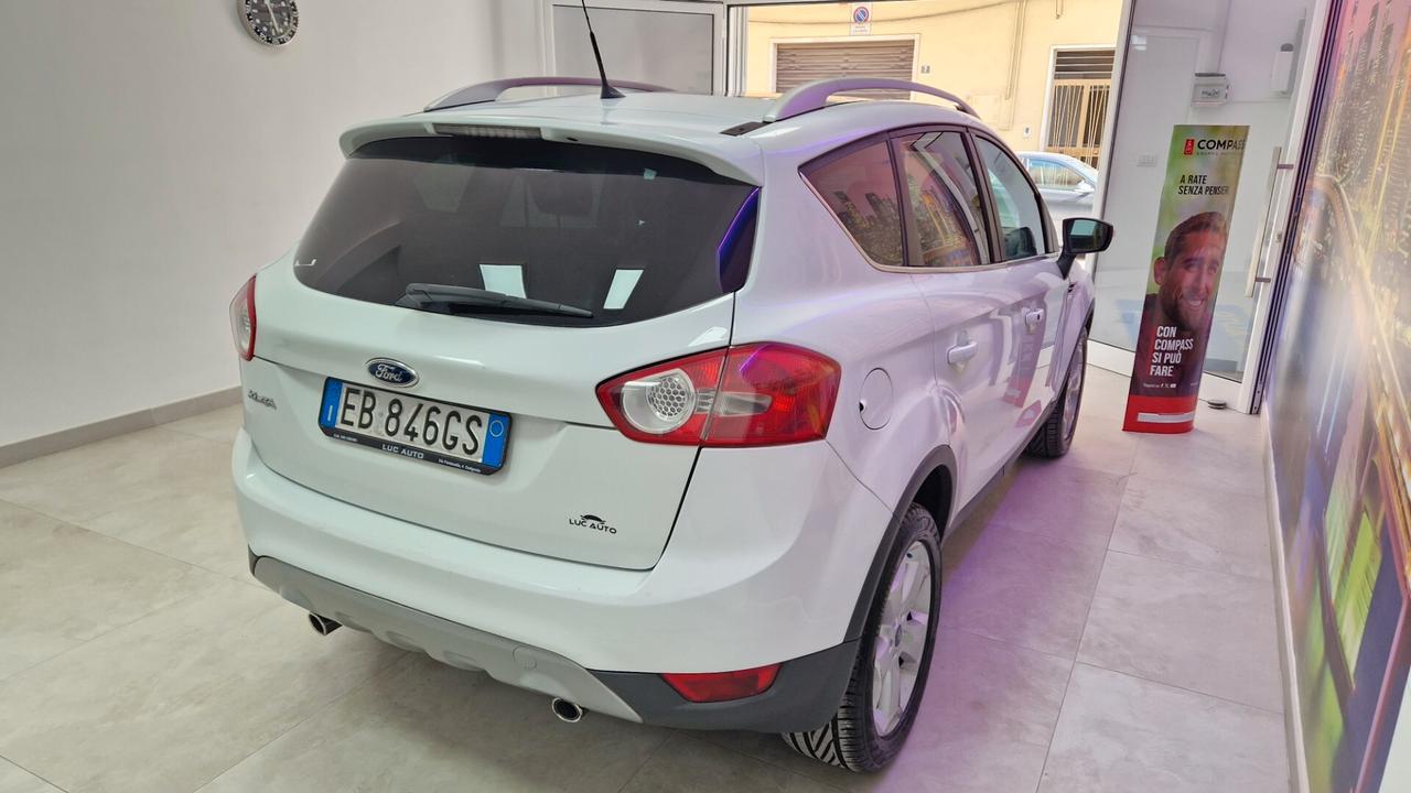 Ford Kuga 2.0 TDCi 136 CV 4WD Titanium DPF