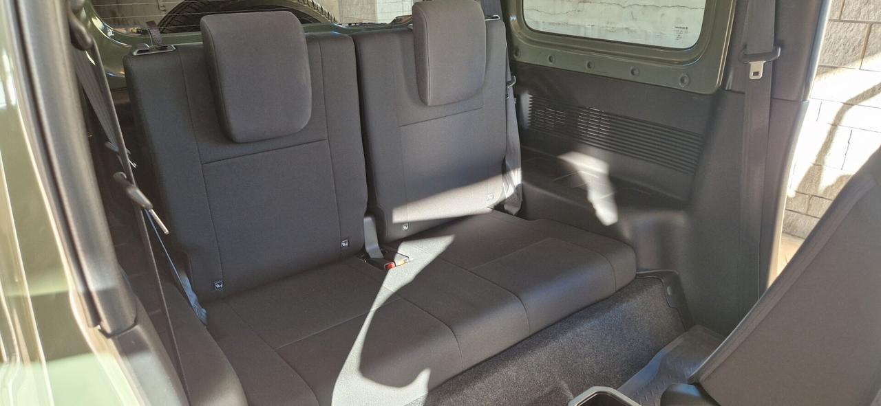Suzuki Jimny 1.5 5MT Top autovettura 4 posti