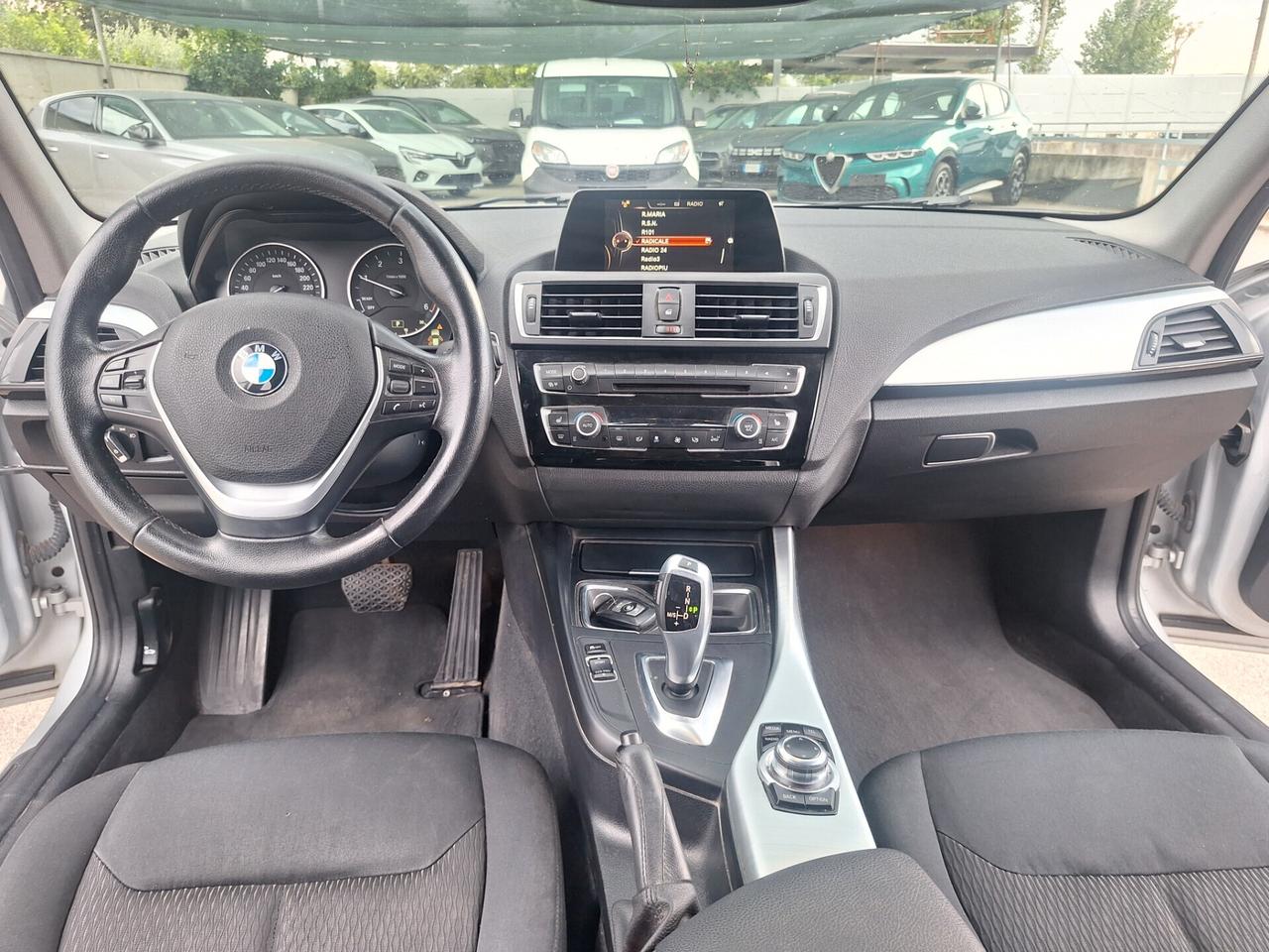 Bmw 116d 115cv Advantage 5p AUTOMAT. NAV - 2015