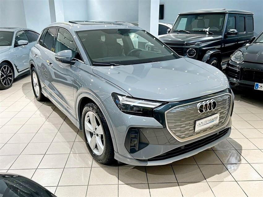 Audi Q4 50 e-tron quattro Business Advanced