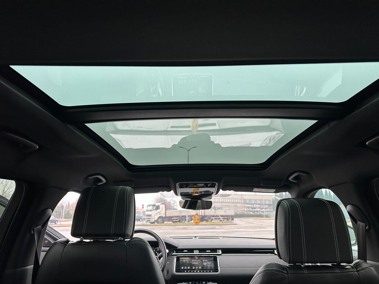 Land Rover Range Velar 3.0 V6 SD6 300 CV R-Dynamic HSE