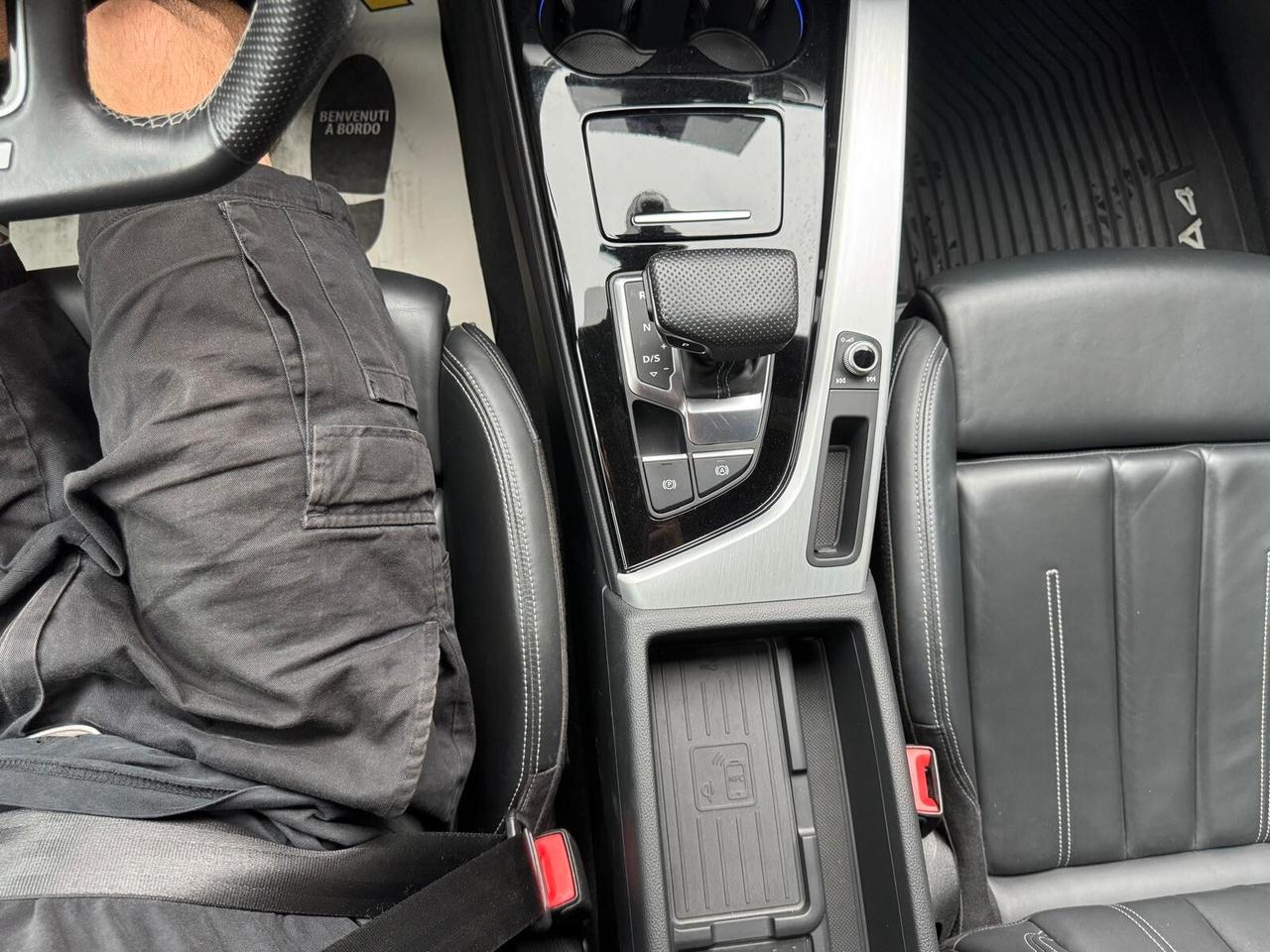 Audi A4 Avant 35 TDI/163 CV S tronic line edition