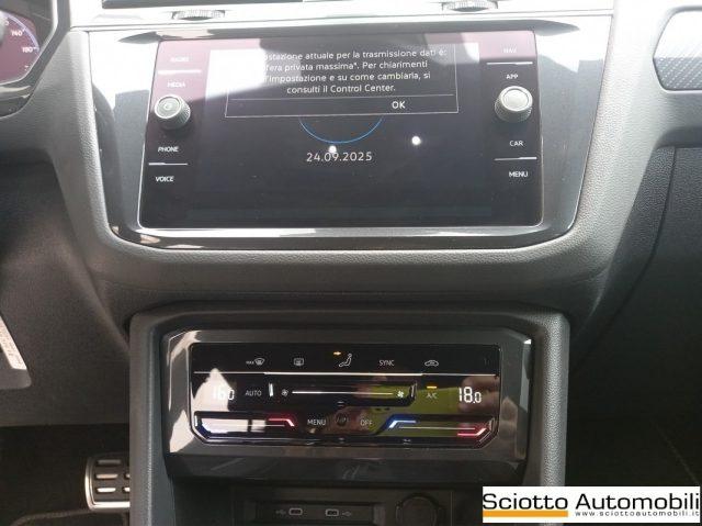 VOLKSWAGEN Tiguan 2.0 TDI 150 CV SCR DSG R-Line