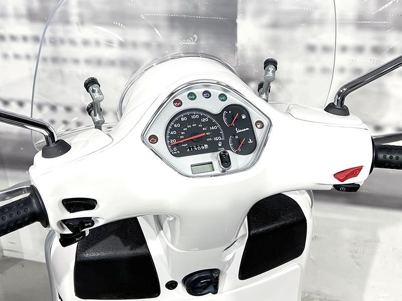 Vespa GTS 300 I.E. Super