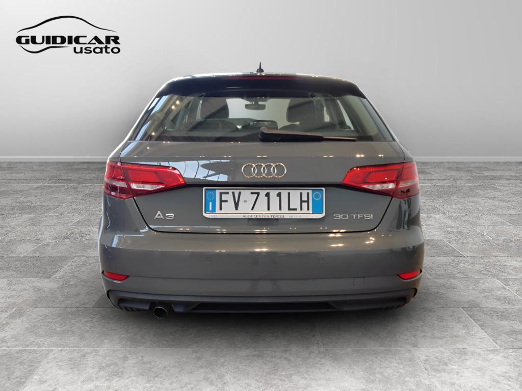 AUDI A3 III 2016 Sportback - A3 Sportback 30 1.0 tfsi Admired 116
