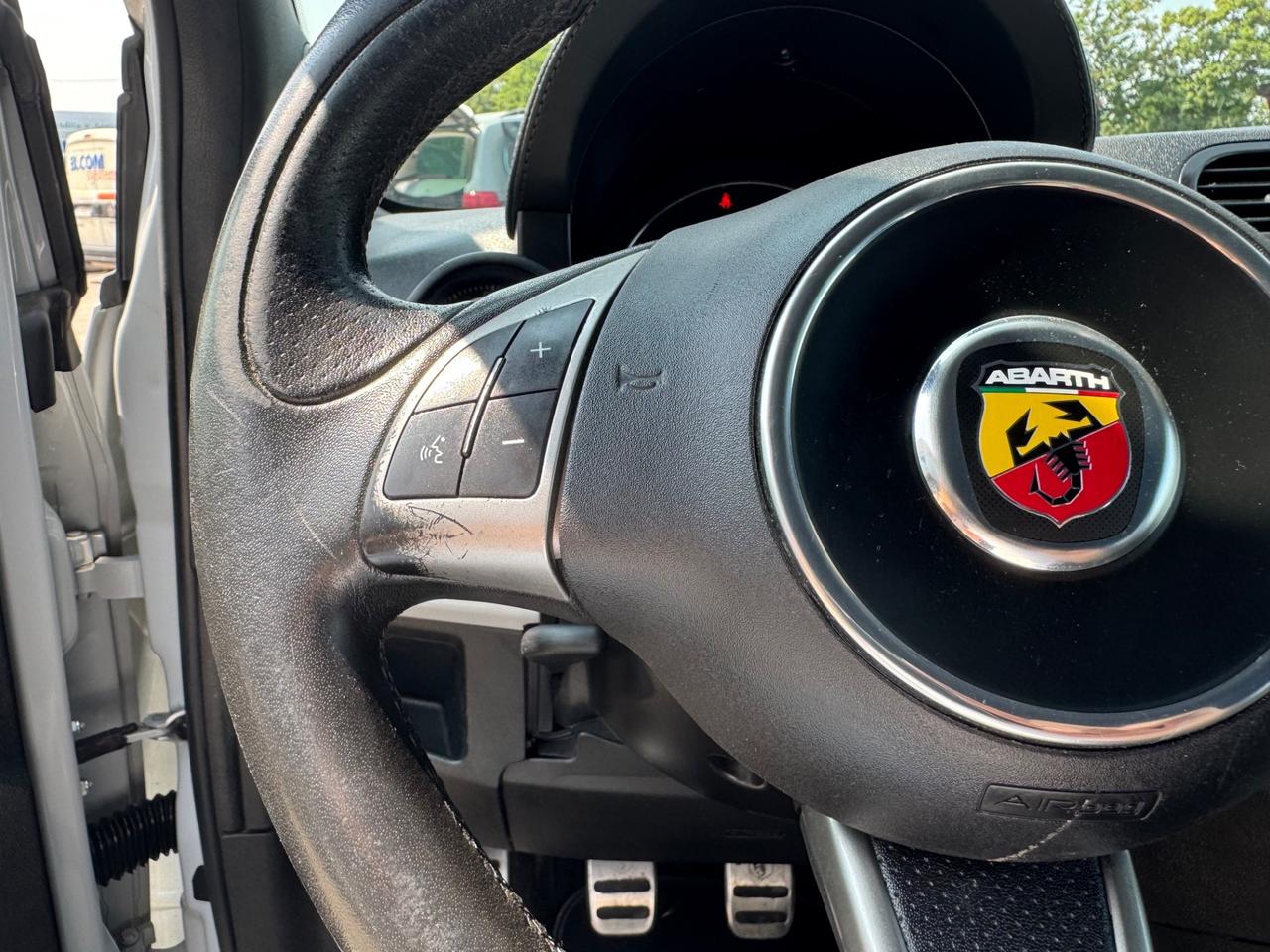 Abarth 500 1.4 Turbo T-Jet Custom