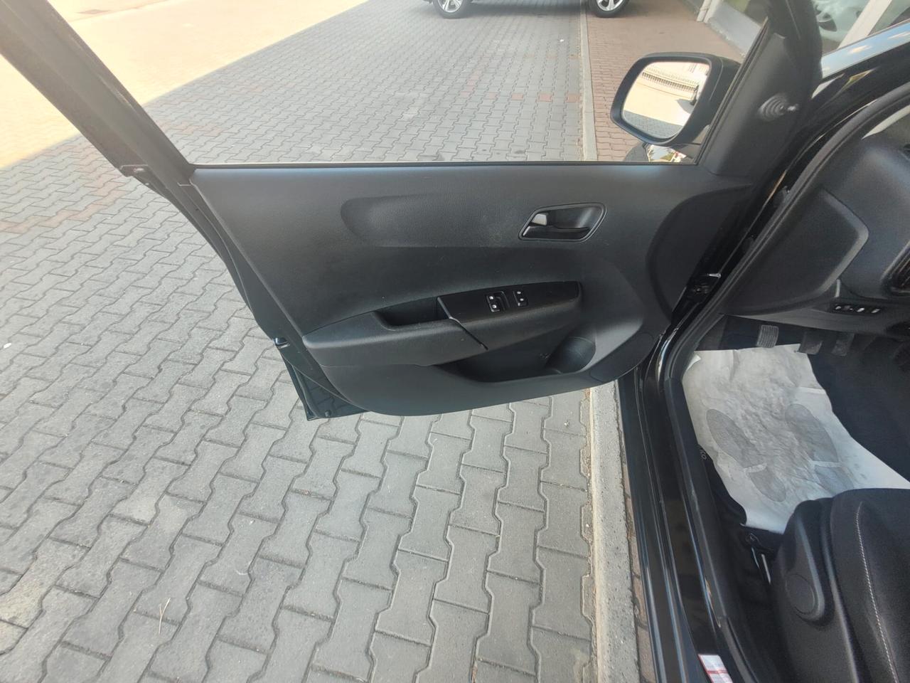 Kia Picanto 1.0 12V 5 porte Cool