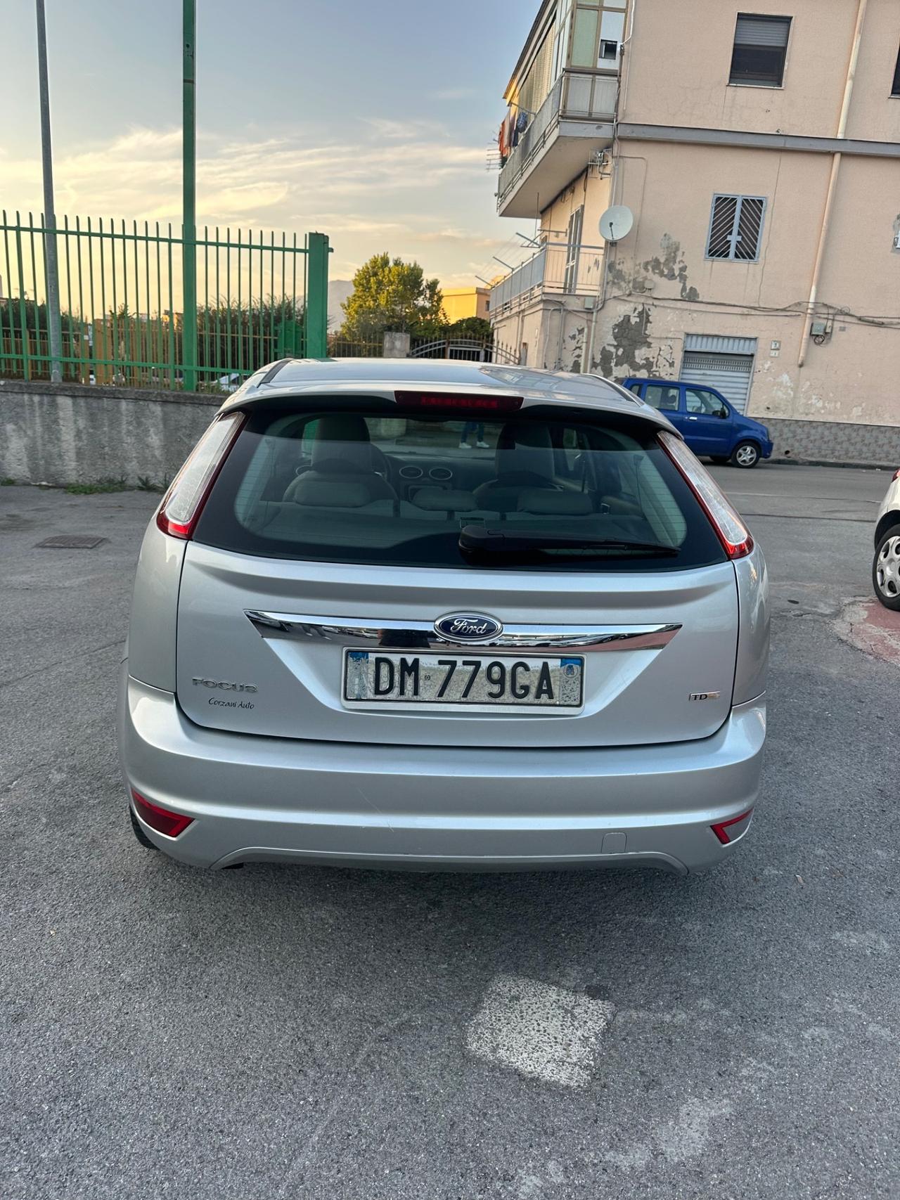 Ford Focus 1.6 TDCi (110CV) 5p. Tit. DPF