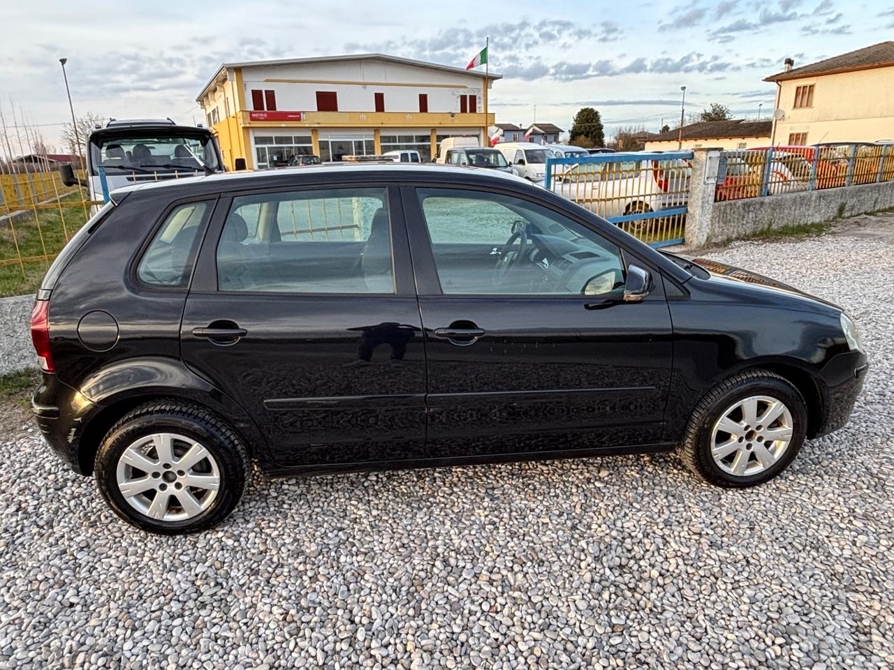 Volkswagen Polo 1.2/70CV 12V 5p. Comfortline