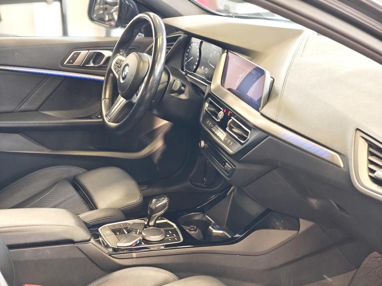 Bmw 118 118i 5p. Msport