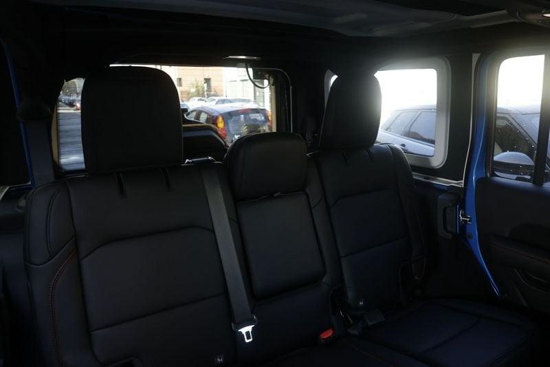 Jeep Wrangler Jeep Wrangler Unlimited 2.0 Turbo Rubicon 200KW ANNO 2024