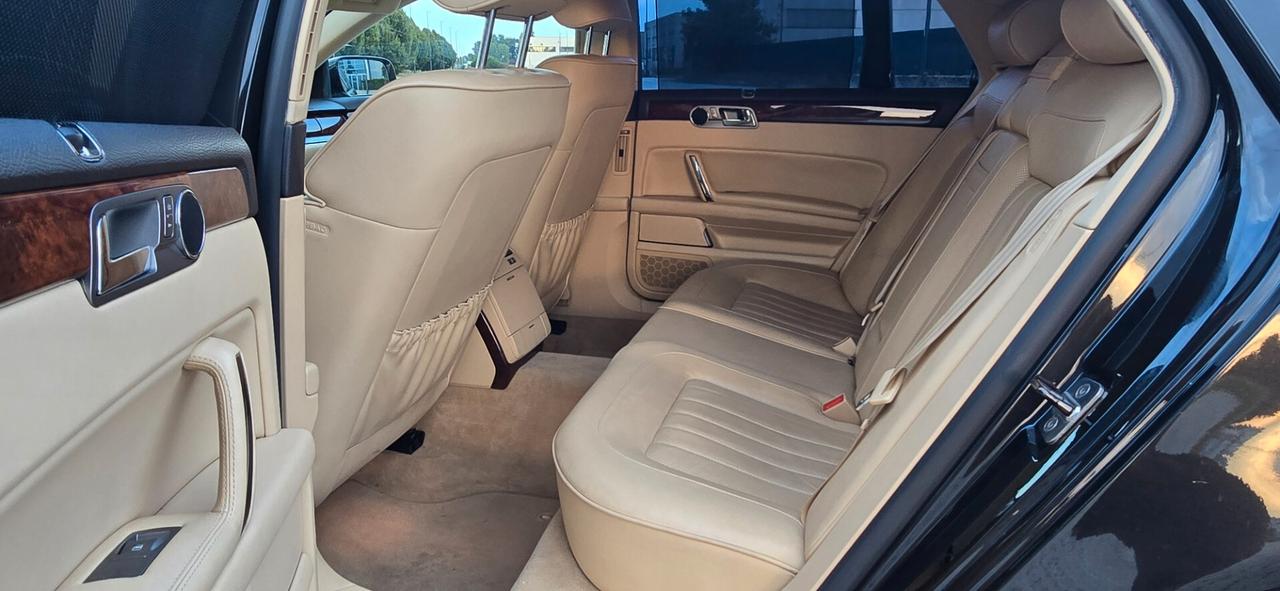 Volkswagen Phaeton 3.0/240 V6 TDI DPF 4mot. tip. 5 posti
