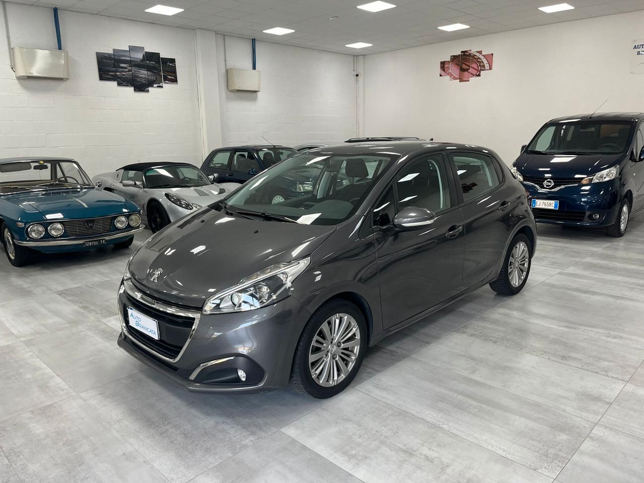 Peugeot 208 5p 1.2 puretech gpl 82cv