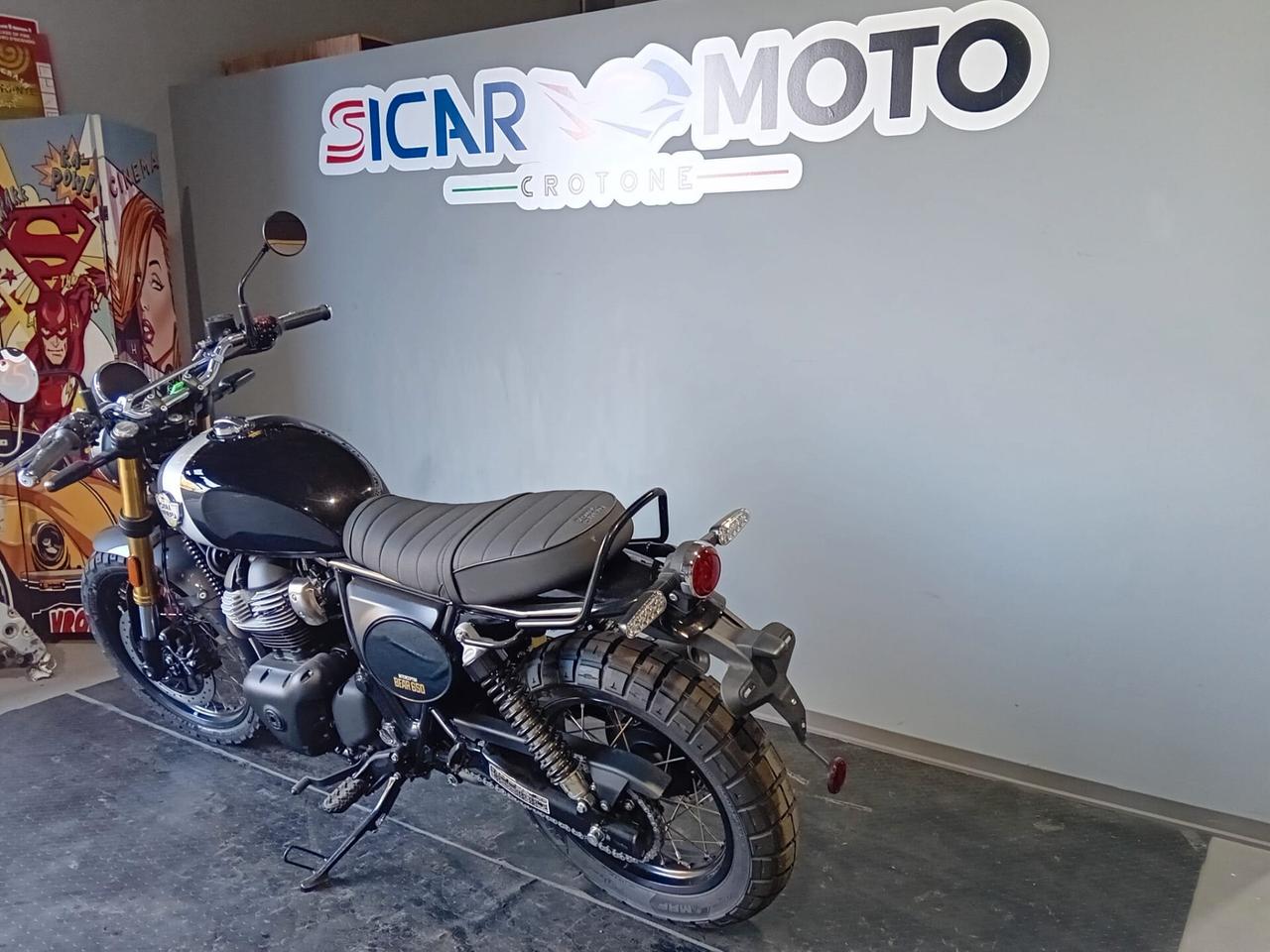 Royal Enfield Interceptor Bear 650 SCRAMBLER