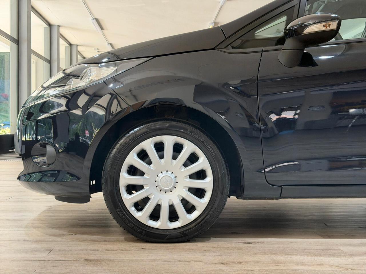 FORD FIESTA 1.2 BENZINA 60CV NEOPATENTATI 80.000km