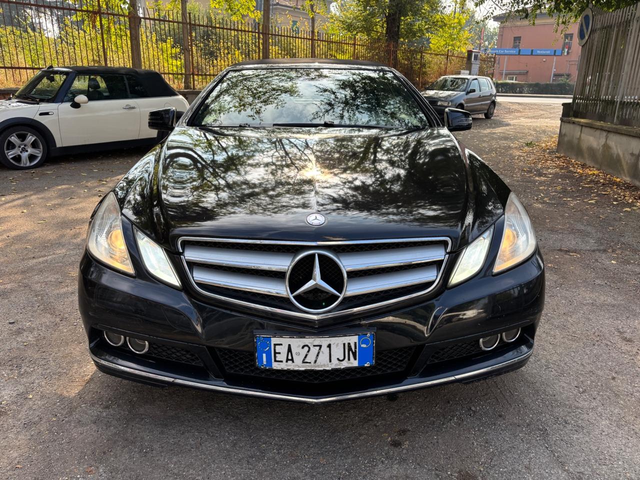 Mercedes-benz E 200 CGI Cabrio BlueEFFICIENCY Avantgarde