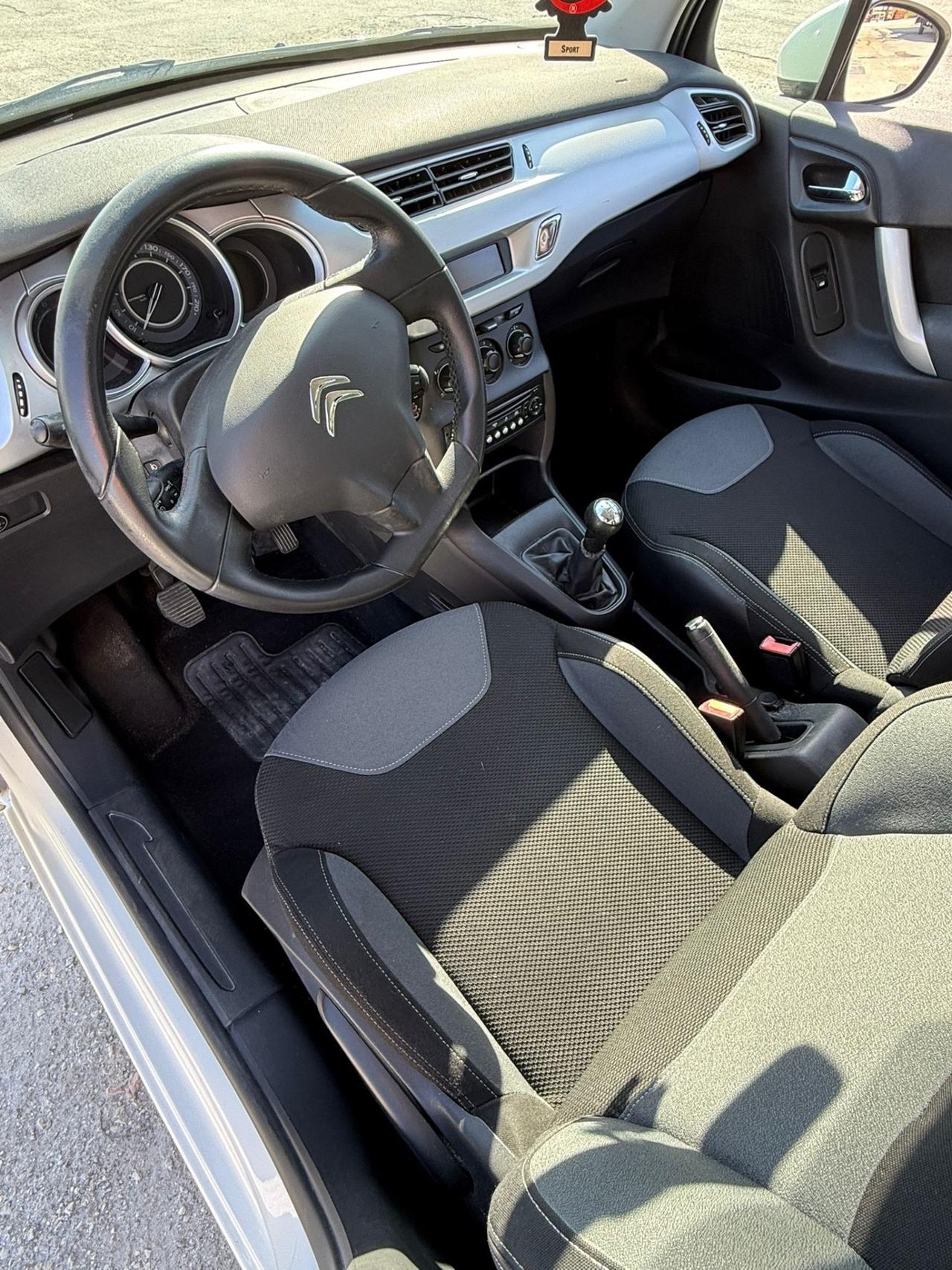 Citroen c3 1.4 Benzina/Metano Neopatentati
