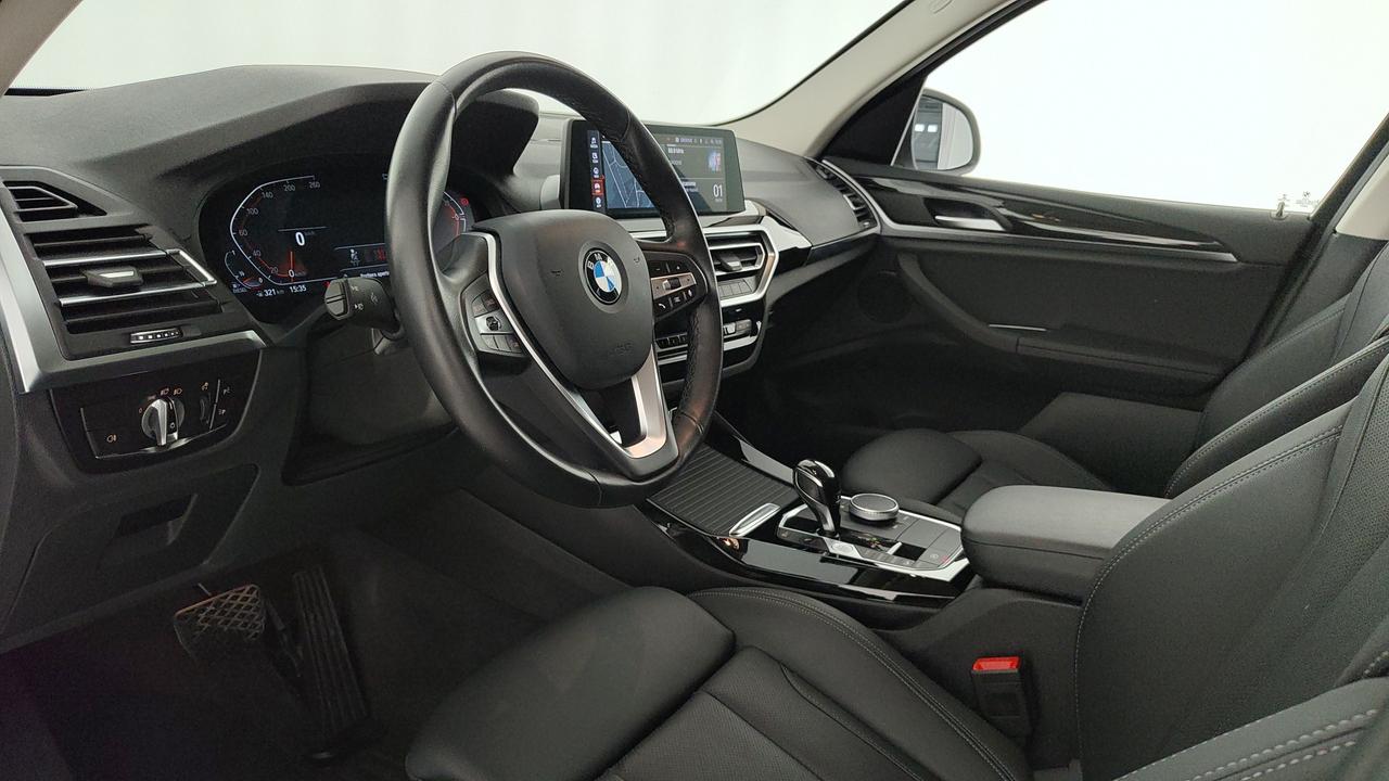 BMW X3 xdrive20d mhev 48V auto