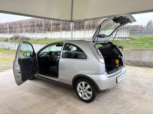 OPEL Corsa 1.2i 16V cat 3 porte OK NEOPATENTATI PRIMO PREZZO